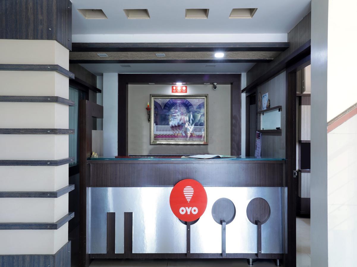 Oyo 4198 Hotel Shri Sai Murli 舍地 外观 照片
