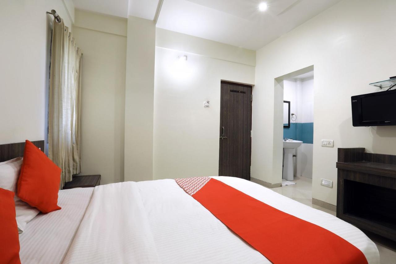 Oyo 4198 Hotel Shri Sai Murli 舍地 外观 照片